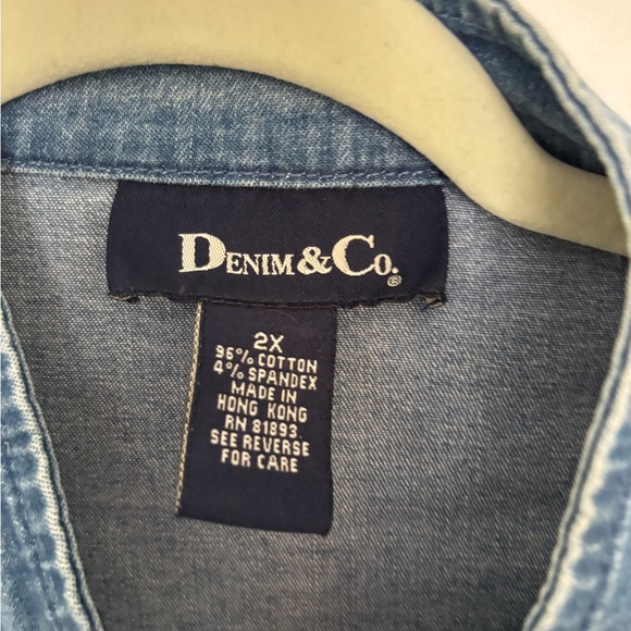 Blue Denim Jacket with Button Closure Denim & Co 2X - Picture 2 of 6